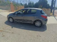 Usado Peugeot 308 110 CV (80 kW) 2010 Gris / plata Berlina
