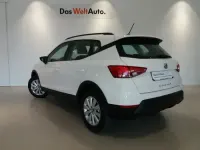 Usado Seat Arona Style 115 CV (84 kW) 2024 Gris plata SUV