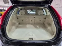 Usado Volvo XC60 Kinetic 136 CV (100 kW) 2014 Negro SUV