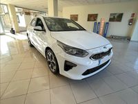 Usado Kia Ceed 136 CV (100 kW) 2021 Blanco Utilitario