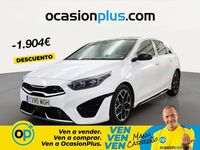 Usado Kia Ceed GT GT-Line 136 HP (100 kW) 2023 Branco Citadino