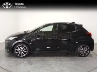 Usado Toyota Yaris Hybrid Style 116 CV (85 kW) 2022 Negro Berlina