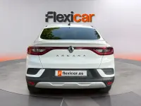 Usado Renault Arkana Zen 140 CV (102 kW) 2021 Blanco SUV