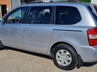 Usado Kia Carnival 185 CV (136 kW) 2007 Gris / plata Monovolumen