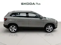 Usado Skoda Karoq Ambition 150 CV (110 kW) 2020 Gris SUV