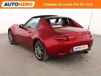 Usado Mazda MX5 Exclusive-Line 132 CV (97 kW) 2024 Rojo Descapotable