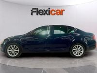 Usado Skoda Octavia Ambition 150 CV (110 kW) 2016 Azul Utilitario
