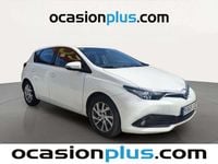 Usado Toyota Auris Active 116 CV (85 kW) 2015 Blanco Utilitario