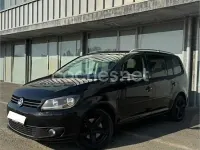 Usado VW Touran Advance 140 CV (102 kW) 2012 Negro Monovolumen