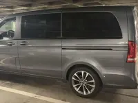 Usado Mercedes V250 Avantgarde 190 CV (139 kW) 2022 Gris Monovolumen