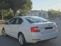 Usado Skoda Octavia Style 110 CV (80 kW) 2017 Blanco Berlina