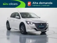 Usado Peugeot e-208 Allure 100 kW (136 CV) 2021 Blanco Utilitario