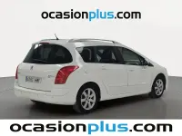 Usado Peugeot 308 Active 115 CV (84 kW) 2014 Blanco Familiar