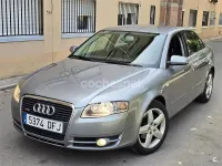 Usado Audi A4 140 CV (102 kW) 2005 Gris / plata Berlina