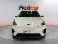Usado Kia e-Niro 150 kW (204 CV) 2021 Blanco SUV