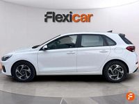 Usado Hyundai i30 120 CV (88 kW) 2024 Blanco