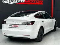 Usado Tesla Model 3 RWD 225 kW (306 CV) 2019 Eléctrico Berlina