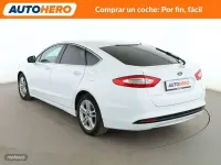 Usado Ford Mondeo Titanium 150 CV (110 kW) 2015 Blanco Berlina