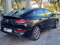 Usado Hyundai i30 120 CV (88 kW) 2018 Negro Berlina