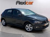 Usado VW Polo Advance 95 CV (69 kW) 2019 Gris Utilitario