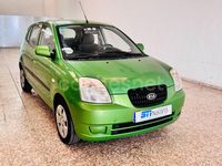 Usado Kia Picanto LX 65 CV (47 kW) 2005 Verde Utilitario