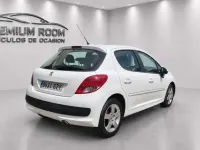 Usado Peugeot 207 Sport 92 CV (67 kW) 2011 Blanco Utilitario