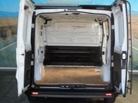 Usado Renault Trafic 90 CV (66 kW) 2015 Monovolumen