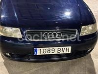 Usado Audi A3 Attraction 102 CV (75 kW) 2002 Azul Utilitario