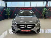 Usado Mercedes GLA220 AMG line 177 CV (130 kW) 2017 Gris / plata SUV