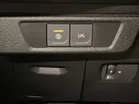 Usado Dacia Sandero Extreme 122 CV (89 kW) 2026 Verde Berlina