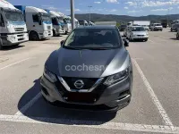 Usado Nissan Qashqai Tekna 130 CV (95 kW) 2018 Gris / plata SUV