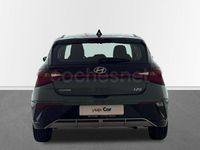 Usado Hyundai i20 100 CV (73 kW) 2024 Verde Utilitario