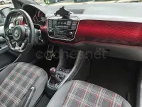 Usado VW up! Beats 75 CV (55 kW) 2018 Blanco Utilitario