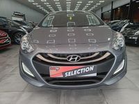 Usado Hyundai i30 GO! 100 CV (73 kW) 2014 Gris / plata Berlina