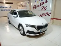 Usado Skoda Octavia Active 115 CV (84 kW) 2023 Blanco
