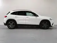 Käytetty Mercedes GLA200 163 HP (119 kW) 2023 Valkoinen Katumaasturi