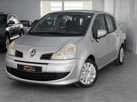 Usado Renault Grand Modus 75 CV (55 kW) 2012 Gris / plata Monovolumen