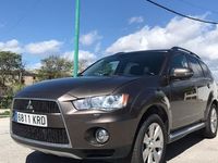 usado Mitsubishi Outlander 2.2 KAITEKI 4WD 7 PLAZAS