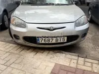 Usado Chrysler Sebring 140 CV (102 kW) 2002 Gris / plata Berlina