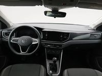 Usado VW Polo Life 95 CV (69 kW) 2024 Violeta/lila Utilitario