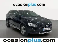 Usado Volvo V60 CC Momentum 150 CV (110 kW) 2017 Negro Familiar