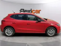 Usado Seat Ibiza 116 CV (85 kW) 2024 Rojo Utilitario