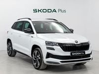 Usado Skoda Karoq SportLine 150 CV (110 kW) 2025 Blanco SUV