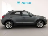 Usado VW T-Roc Life 150 CV (110 kW) 2022 Gris SUV