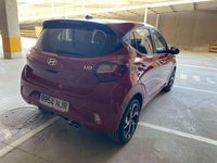 Nuevo Hyundai i10 87 CV (63 kW) 2025 Rojo Utilitario