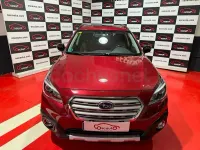 Usado Subaru Outback 175 CV (128 kW) 2018 Granate Familiar