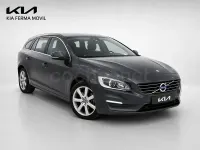 Usado Volvo V60 Momentum 150 CV (110 kW) 2016 Azul Familiar