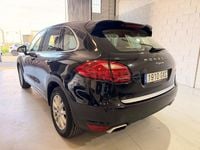 Usado Porsche Cayenne 240 CV (176 kW) 2010 Negro SUV