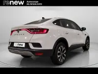 Usado Renault Arkana Equilibre 140 CV (102 kW) 2023 Blanco SUV