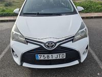 Usado Toyota Yaris Active 99 CV (72 kW) 2016 Blanco Berlina